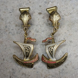 80s Round Button White Gold Earrings, Nautical Enamel Anchor Rope Earrings, Summer Yacht Beach Cruise Earrings, White Gold Big Clip Earrings