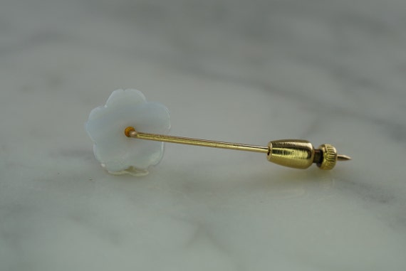 14K Yellow Gold Flower Stick Pin with Carved Blue… - image 5