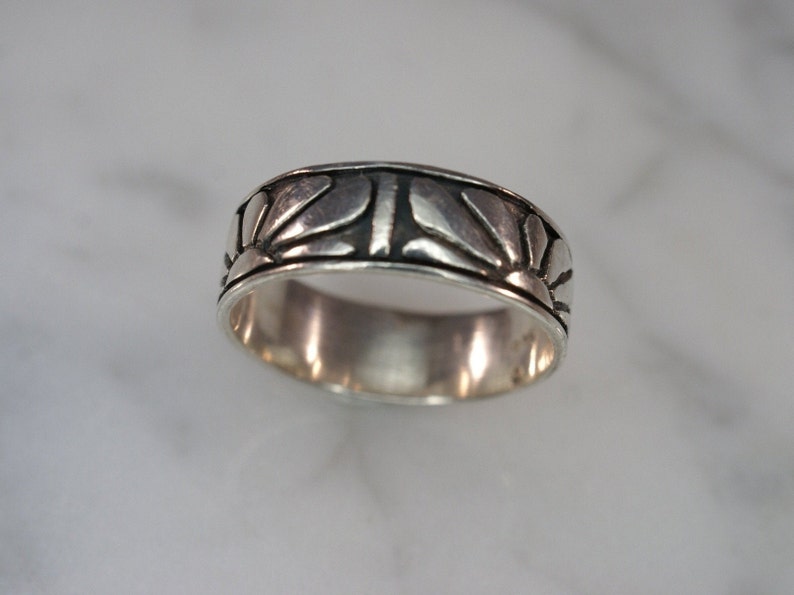 Sterling Silver Sunrise Band Ring - Etsy