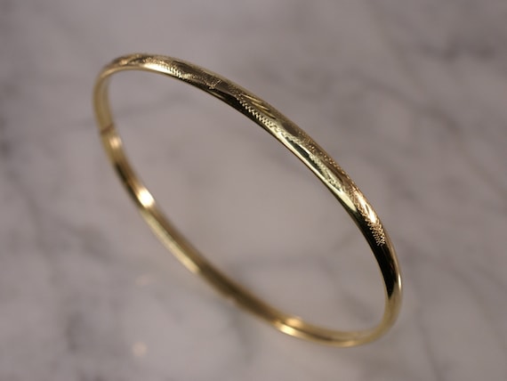 14K Yellow Gold Etched and Engraved Bangle Bracel… - image 3