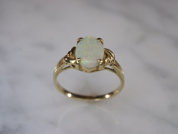 14K Yellow Gold and Australian Opal Ring - image 4