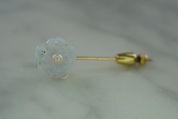 14K Yellow Gold Flower Stick Pin with Carved Blue… - image 3