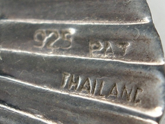 Thai Sterling Silver Stamped and Repousse Post Dr… - image 4