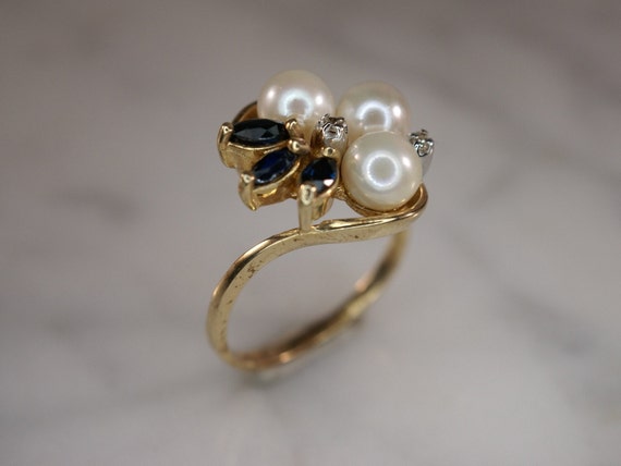 10K Yellow Gold Pearl, Sapphire, and Diamond Ring - image 8