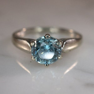 10K White Gold and Blue Zircon Ring