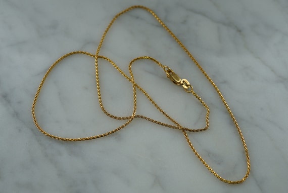 14K Yellow Gold Wheat Weave Chain Necklace with L… - image 2