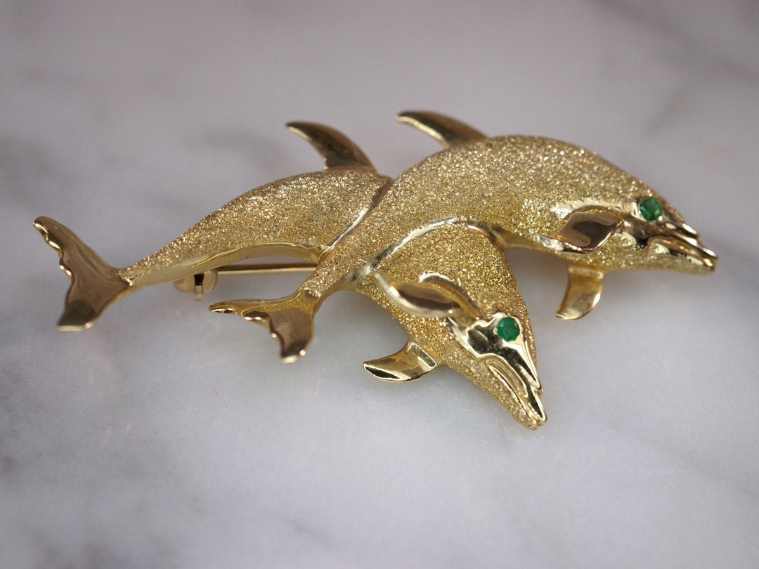 Emerald Shellback Pin 14K Yellow Gold and Emerald Dolphin Pin - Etsy