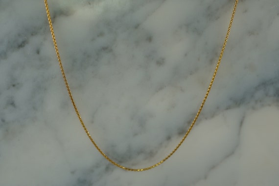 14K Yellow Gold Wheat Weave Chain Necklace with L… - image 6