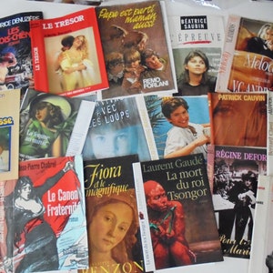 80 jacquettes couverture de petits livres  " thème variés "