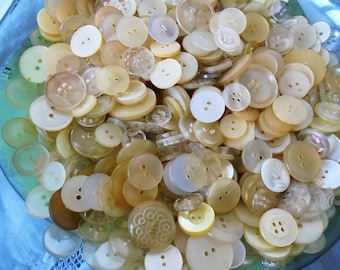 translucent vintage buttons - 100g bag (150 pcs approx) random choice - sewing buttons, creative hobbies