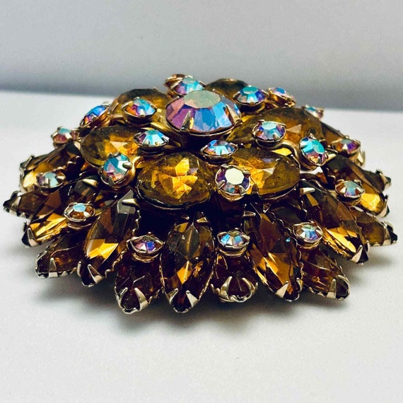 Beau Jewels Vintage Brooch Honey Amber Stones Fal… - image 2