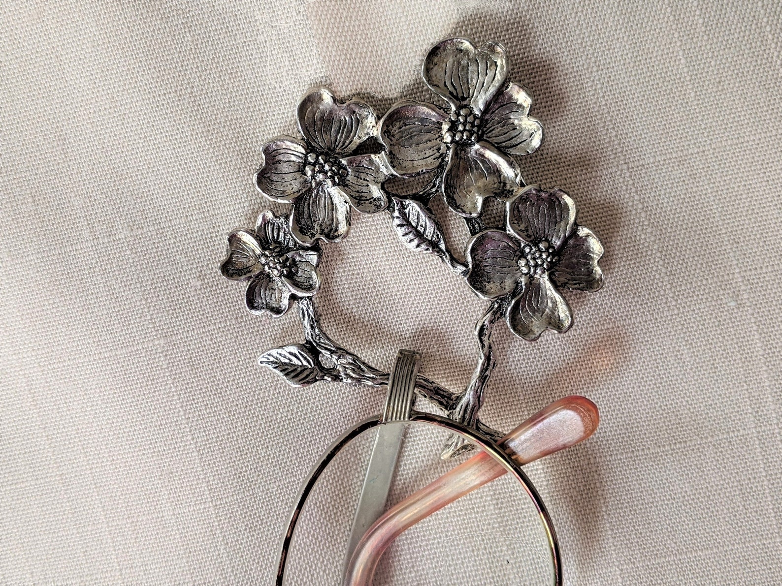 Reading glasses pin brooch vintage flower pin eyeglass Etsy