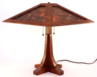 Grand Rapids I Lamp - a Craftsman mica lamp in Limbert and Stickley tradition