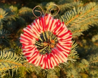 Felt Wreath Fidget Ornament