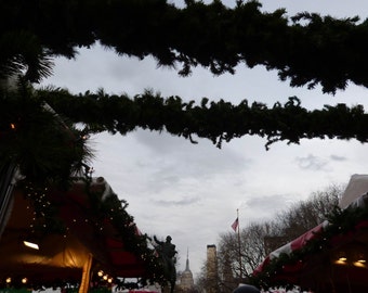 Christmas Holiday Photography, Union Square Market, NYC, Garlands, Sky, Statue, Flag, Empire State Building