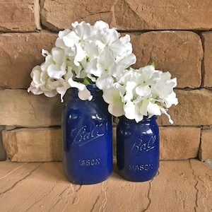 MASON JAR // Navy Blue // Painted and Distressed Mason Jar // Quart + Pint Size // Regular + Wide Mouth