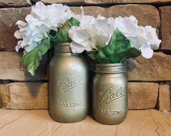 MASON JAR // Gold // Painted and Distressed Mason Jar // Quart + Pint Size // Regular + Wide Mouth