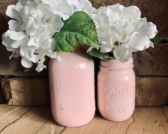 MASON JAR // Ballet Slipper Pink // Painted and Distressed Mason Jar // Quart + Pint Size // Regular + Wide Mouth