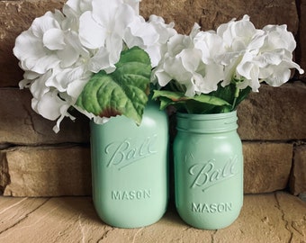 MASON JAR // Pistachio Green // Painted and Distressed Mason Jar // Quart + Pint Size // Regular + Wide Mouth