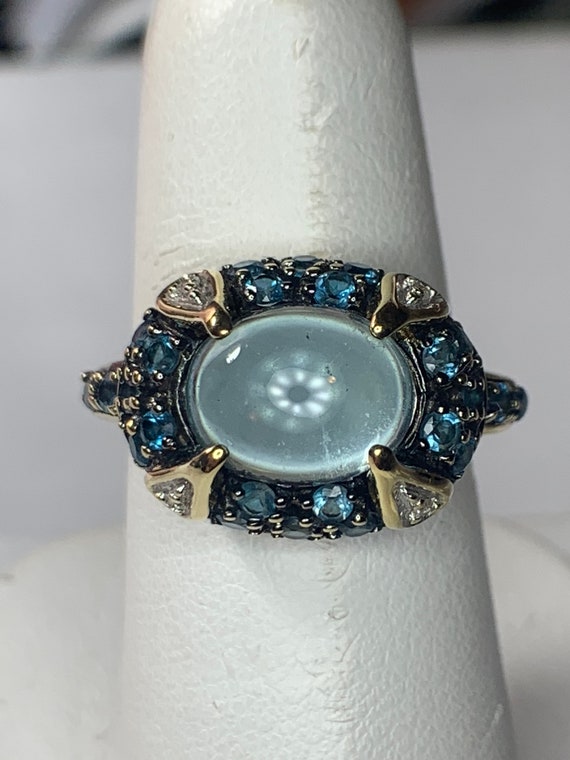 Blue Topaz Ring 14 kt Yellow Gold - image 6