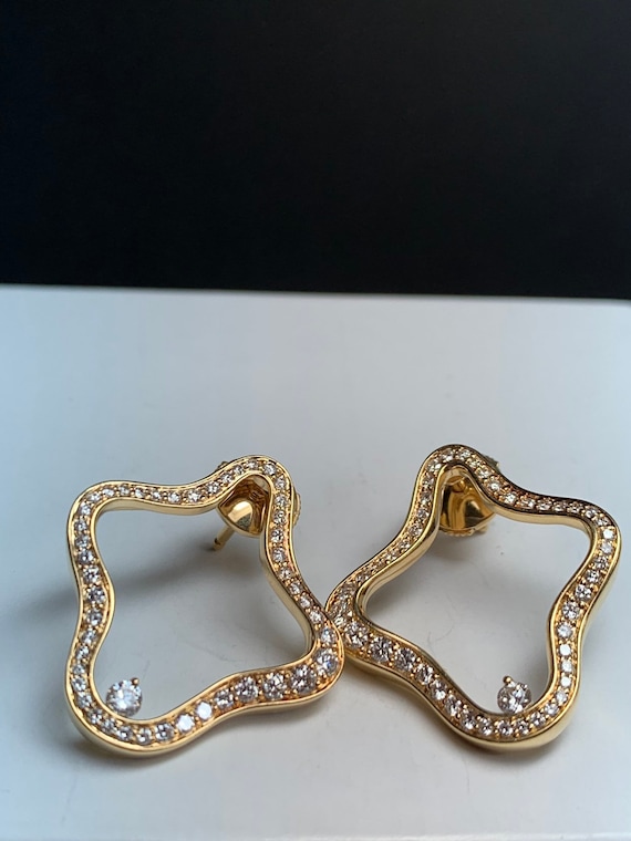 Diamond Earrings 18 kt Yellow Gold Pave Diamond Ea