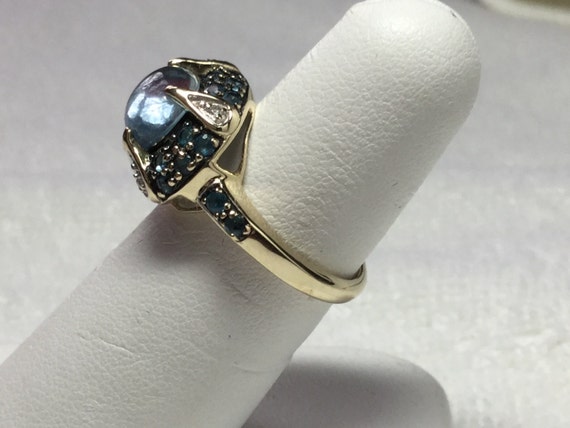 Blue Topaz Ring 14 kt Yellow Gold - image 2