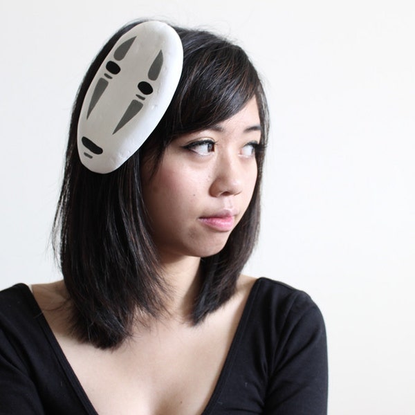 Reserved Priority Shipping Add-on No Face Mask hair clip cosplay (Spirited Away)