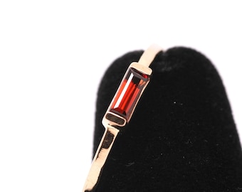 Solid 14k Gold Mozambique Garnet Ring: Handmade January Birthstone