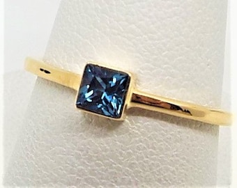 Solid 14k Gold London Blue Topaz Ring, 14k Gold Blue Topaz December Birthstone ring, 14k Gold Blue Topaz Stacking Ring,