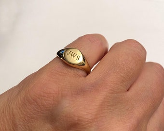Engraved Ring, Personalized Ring, Signet Ring, Special gift, Monogram Initial Ring, Letter Ring, Pinky Ring, Custom made Jewelry