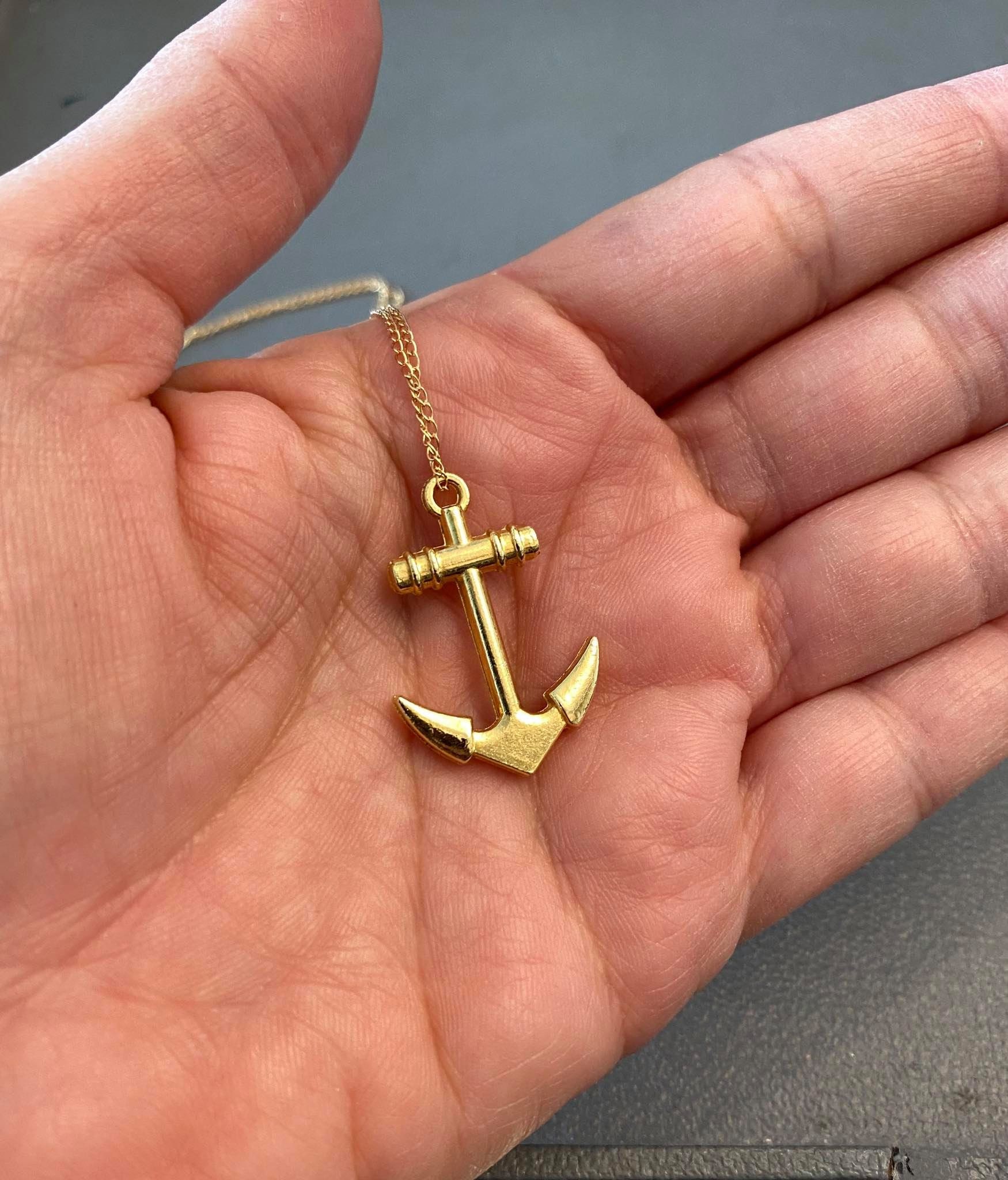 Gold navy anchor pendant cheap