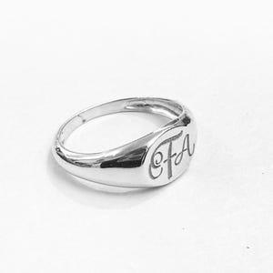 Sterling Silver Signet ring, Initial ring, Old English Font, letter Ring, Pinky ring, Engraved ring, Customized ring, Personalized Ring