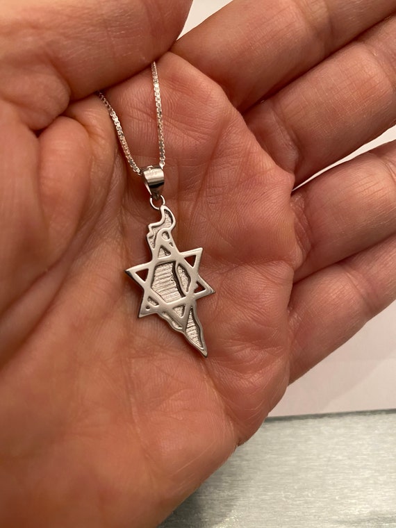 Stella di David in argento sterling con ciondolo a croce: collana interreligiosa messianica - Italia Stella di David in argento sterling con ciondolo a croce: collana interreligiosa messianica - Italia