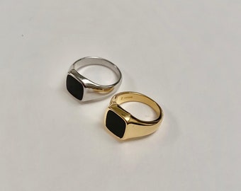 Onyx Ring, Pinky ring, Signet Ring. Black Signet Ring, Square Black Onyx Ring, Unisex Ring, Fashion Ring, Black Stone Ring