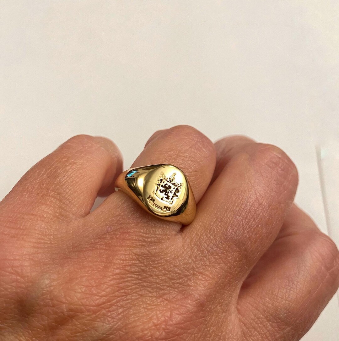 Coat of Arms Family Crest Ring, Crest Engrave Ring, Personalized Ring