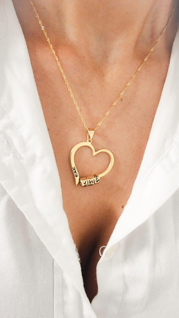 Engraved jewelry outlet for mom