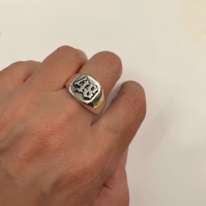 Anel de ano, anel personalizado, anel gótico, anel personalizado, anel de número da sorte, anéis gravados com nome, joias de prata esterlina 925, anel assinado