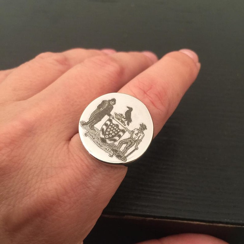 Personnalisé Anneaux graver nom Photo Logo Anneau hommes Chevalière Anneaux pour cadeau de mariage