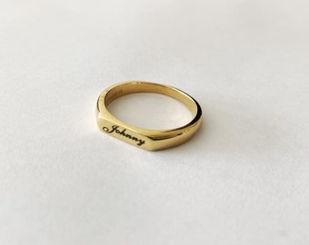 Engraved ring, Personalized Ring, Signet Ring, women ring, Initial ring, Gift for women, Monogram Initial Ring, letter Ring, pinky ring