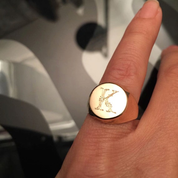 Louis Vuitton Ring Monogram Signet Ring Size: Large Box Receipt