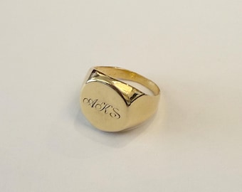 Engraved Personalized Signet Ring