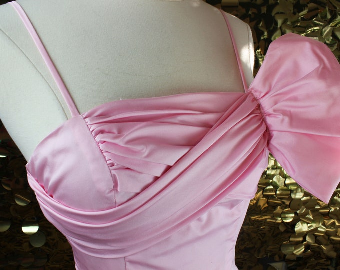 NEW Vintage ILGWU Pink Bow Gown