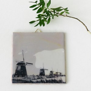 Tile Holland Kinderdijk Black and White