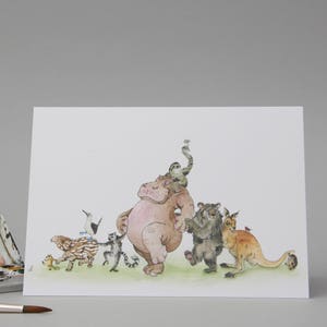 Hand geïllustreerde wenskaart: de conga (dansende dierenvrienden) eekhoorn, tapir, booby, maki, nijlpaard, luiaard, beer, kangoeroe, egel