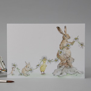 Coelhinhos da Páscoa, Cartão de Páscoa ilustrado à mão: Coelhinhos da primavera Daisy Chain
