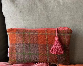Genuine tweed pencil case