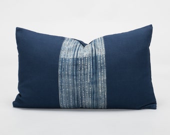 Hill Tribe Indigo Textiles Clothing Pillow cover, Batik Pacific Blue Linen