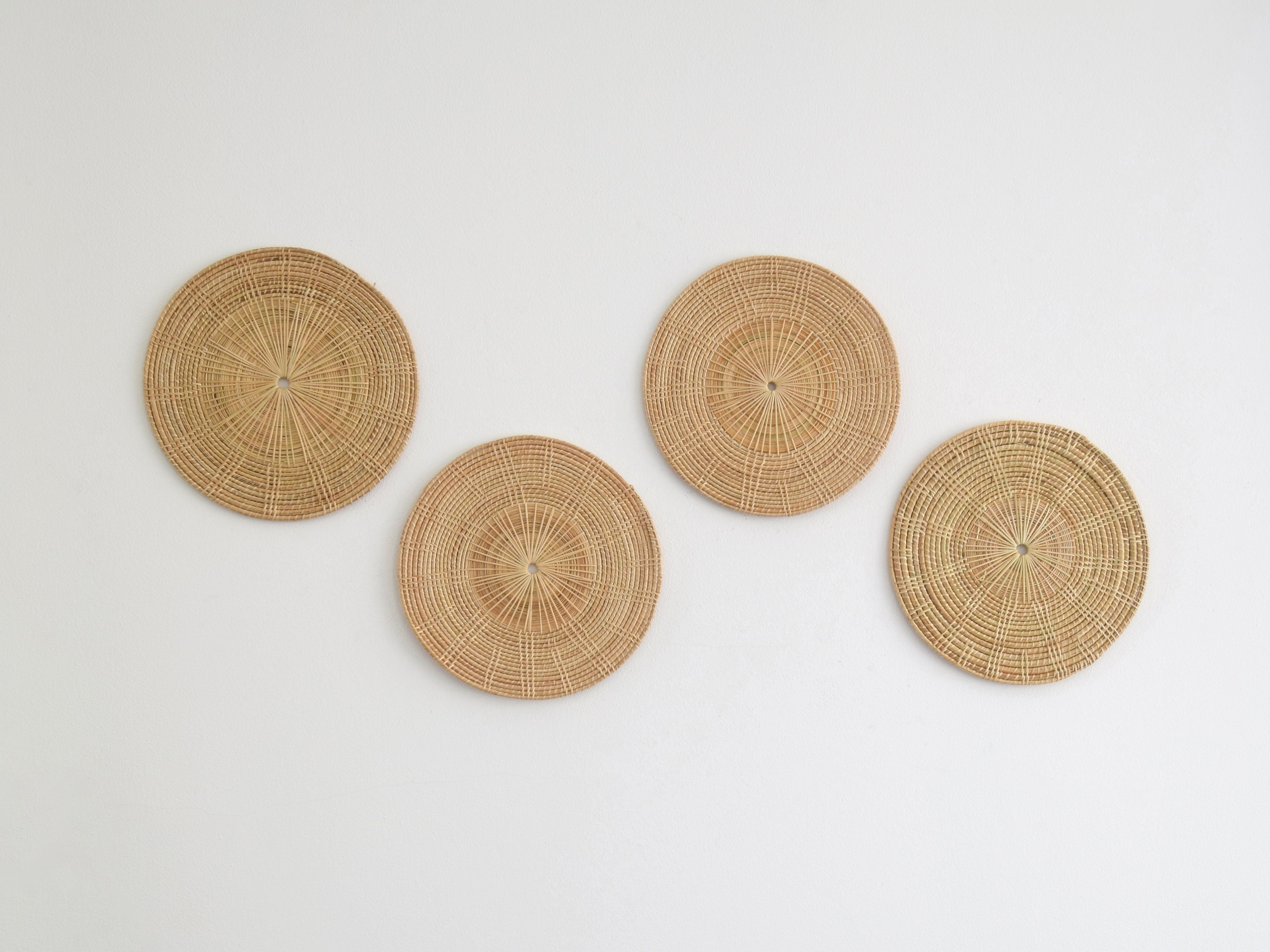 SEE Set of 4 Woven Wall Decor Round Plate Style Rattan Etsy