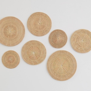 ROUND - Set of 7 - Woven Rattan Wall Decor - Round Plate Style Wicker Seagrass Winnowing Hanging Wall Art Set
