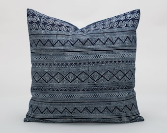 Funda de almohada batik índigo Hmong – Cojín tribal de 20 x 20
